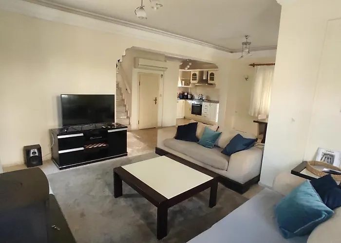 Phoenix Villa
